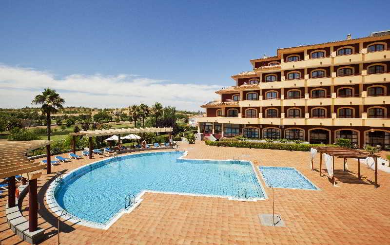 Ilunion Golf Badajoz Hotel Екстериор снимка