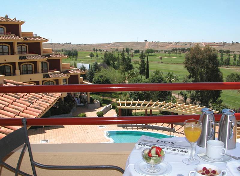 Ilunion Golf Badajoz Hotel Съоръжения снимка